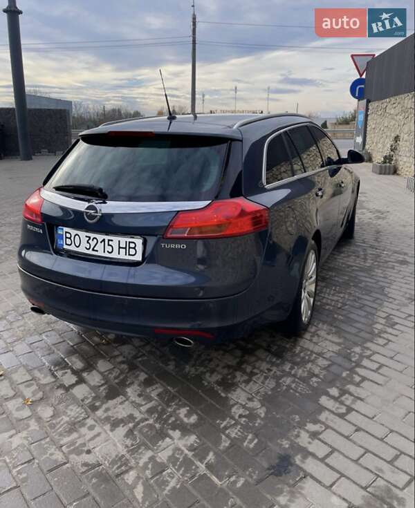 Универсал Opel Insignia 2009 в Тернополе