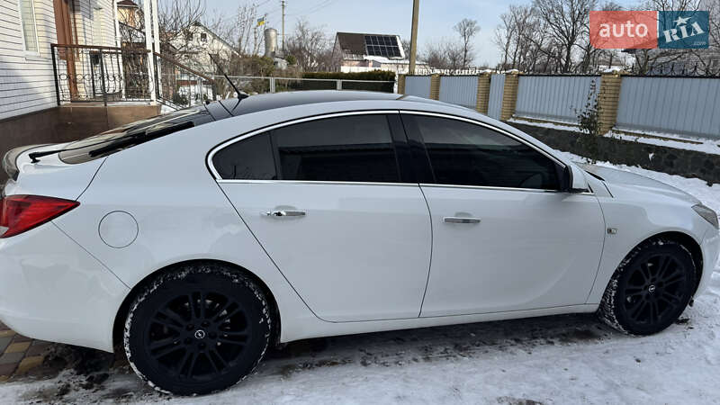 Лифтбек Opel Insignia 2009 в Черкассах