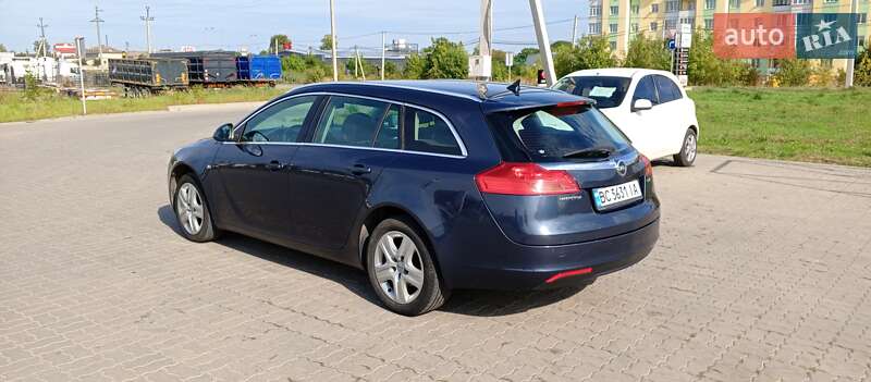Универсал Opel Insignia 2009 в Львове