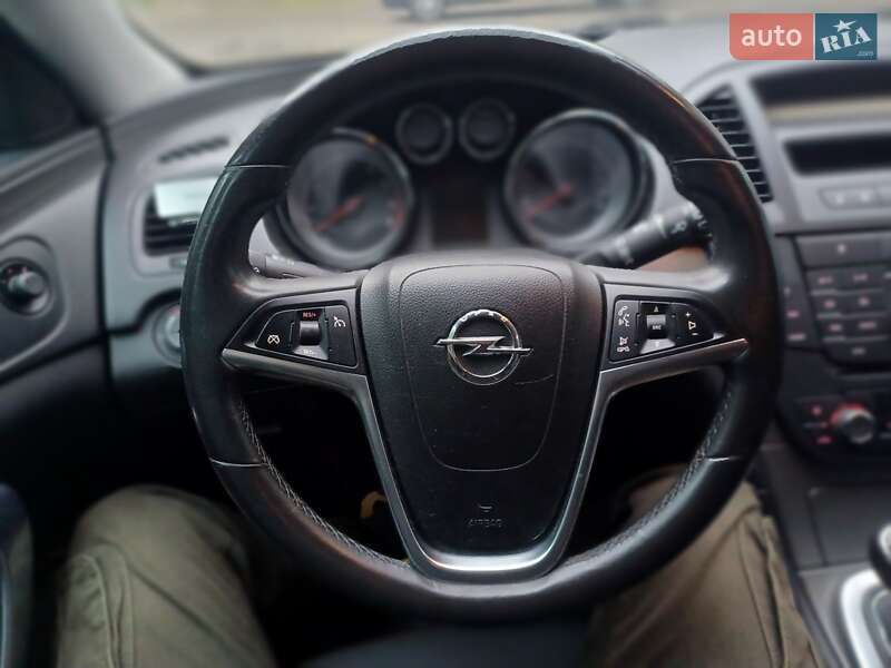 Універсал Opel Insignia 2009 в Івано-Франківську