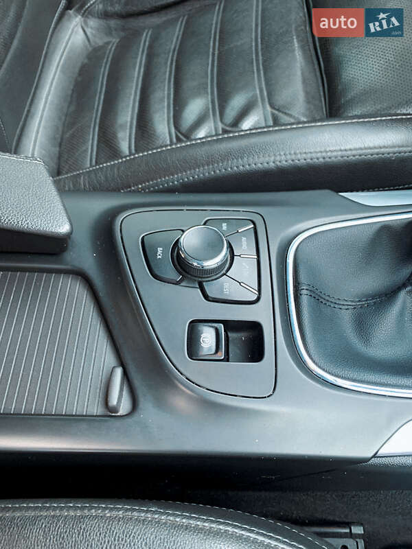 Ліфтбек Opel Insignia 2012 в Нетішині