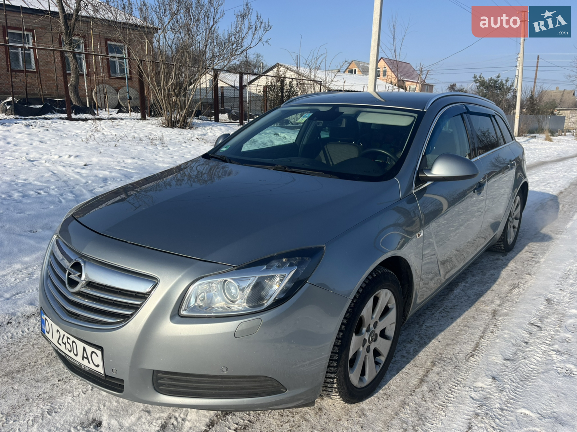 2010 Opel Insignia - мініатюра 3