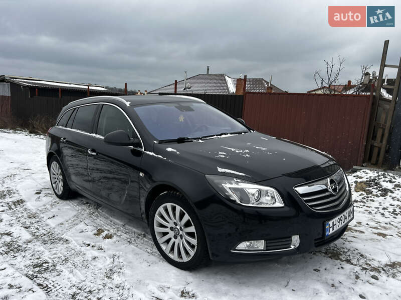 Opel Insignia 2011