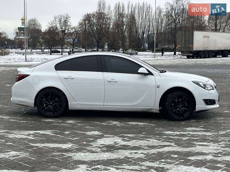Лифтбек Opel Insignia 2015 в Черкассах