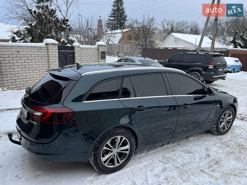 Универсал Opel Insignia 2013 в Лозовой