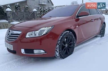 Универсал Opel Insignia 2010 в Бучаче