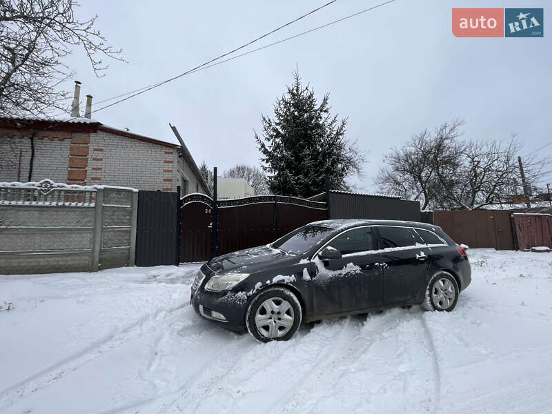 Универсал Opel Insignia 2010 в Сумах