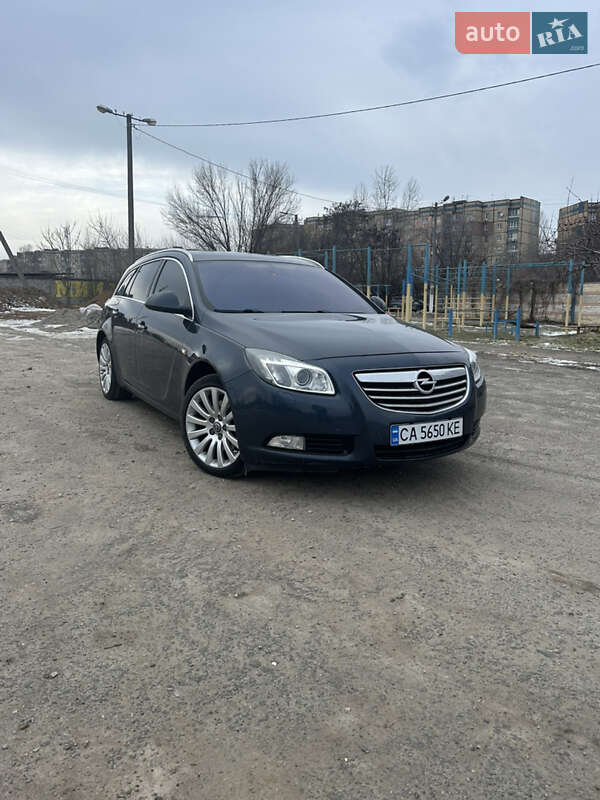 Универсал Opel Insignia 2009 в Кривом Роге