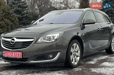 Універсал Opel Insignia 2015 в Дніпрі