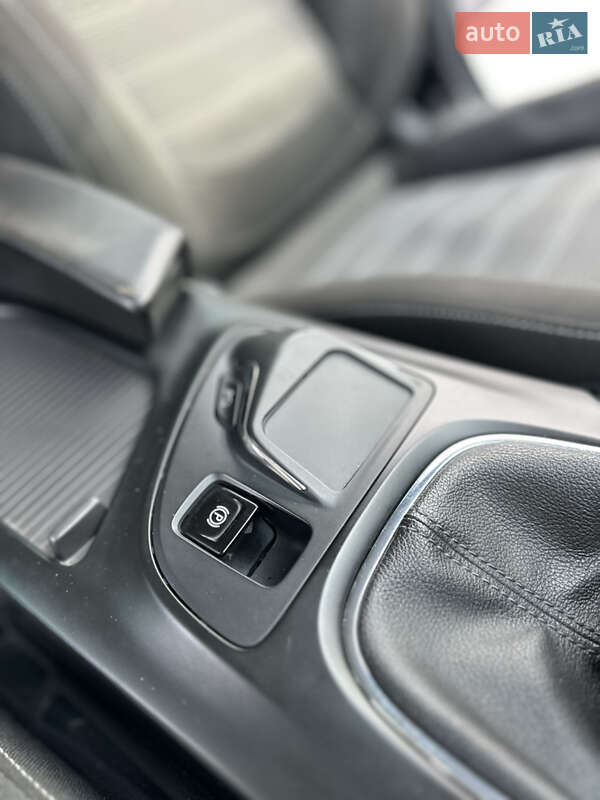 Универсал Opel Insignia 2014 в Горохове фото 27 Универсал Opel Insignia 2014 в Горохове