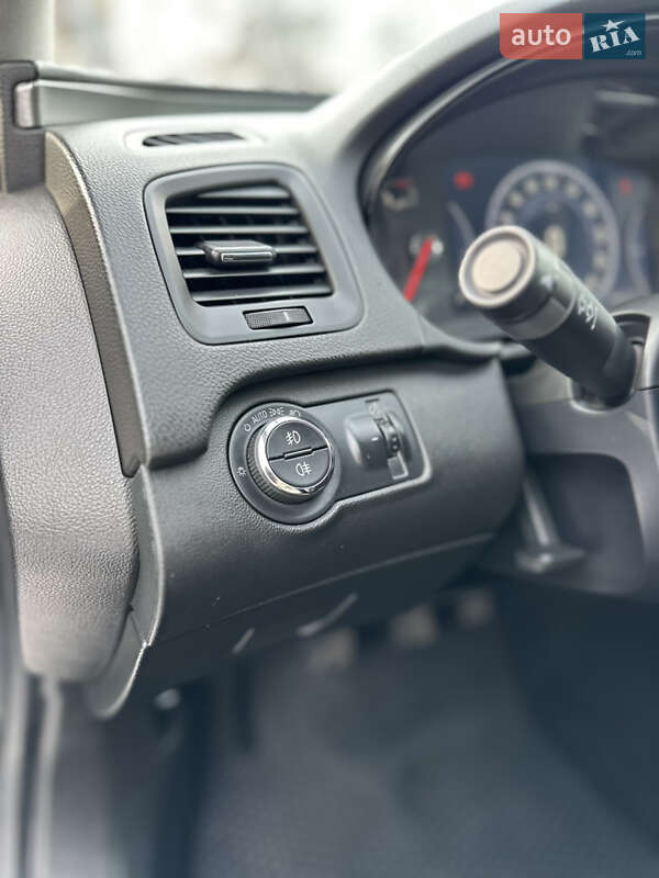 Универсал Opel Insignia 2014 в Горохове фото 39 Универсал Opel Insignia 2014 в Горохове