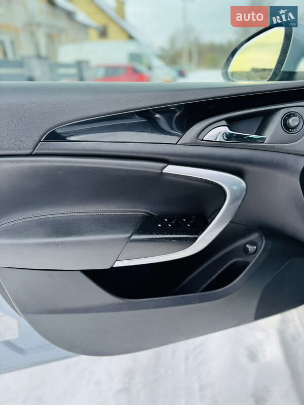 Универсал Opel Insignia 2009 в Ивано-Франково фото 23 Универсал Opel Insignia 2009 в Ивано-Франково