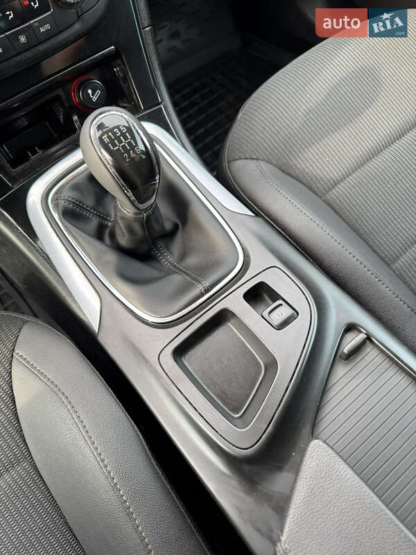 Универсал Opel Insignia 2009 в Ивано-Франково фото 30 Универсал Opel Insignia 2009 в Ивано-Франково