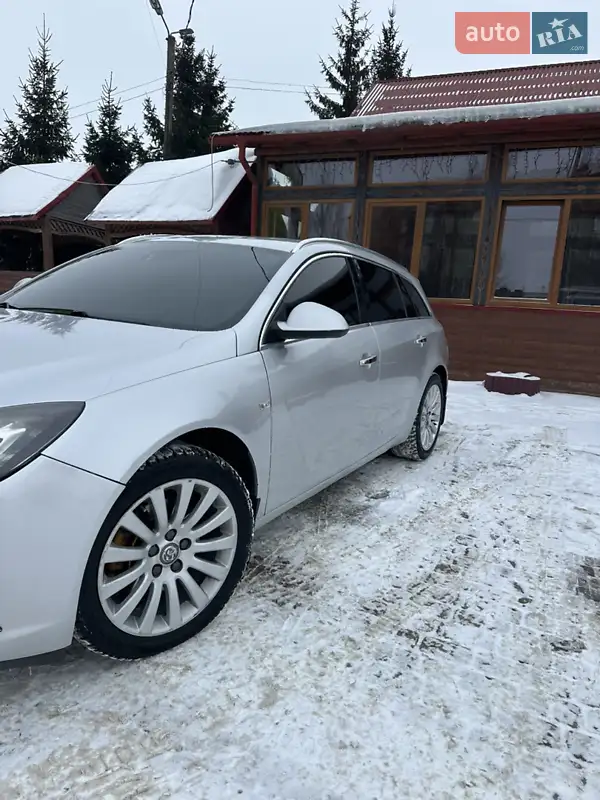 Opel Insignia 2012