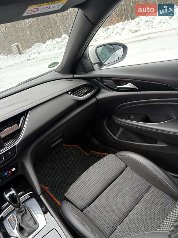 Универсал Opel Insignia 2018 в Бережанах фото 44 Универсал Opel Insignia 2018 в Бережанах