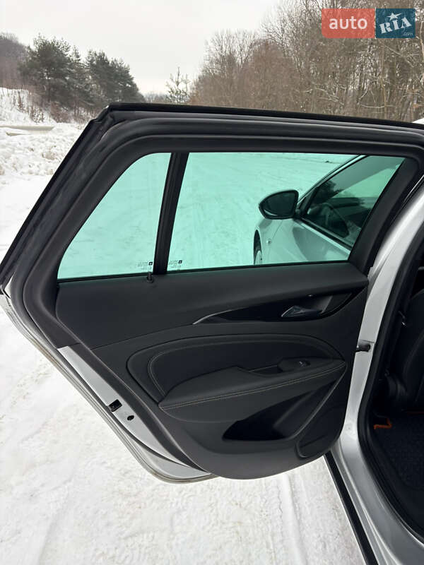 Универсал Opel Insignia 2018 в Бережанах фото 53 Универсал Opel Insignia 2018 в Бережанах