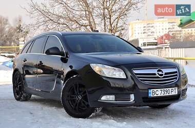 Универсал Opel Insignia 2012 в Львове