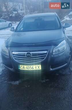 Универсал Opel Insignia 2010 в Умани