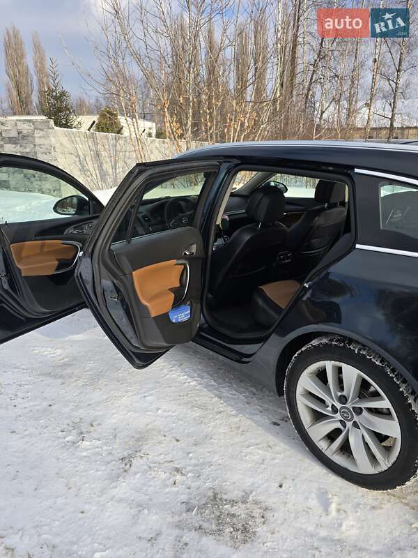 Универсал Opel Insignia 2014 в Звягеле фото 10 Универсал Opel Insignia 2014 в Звягеле