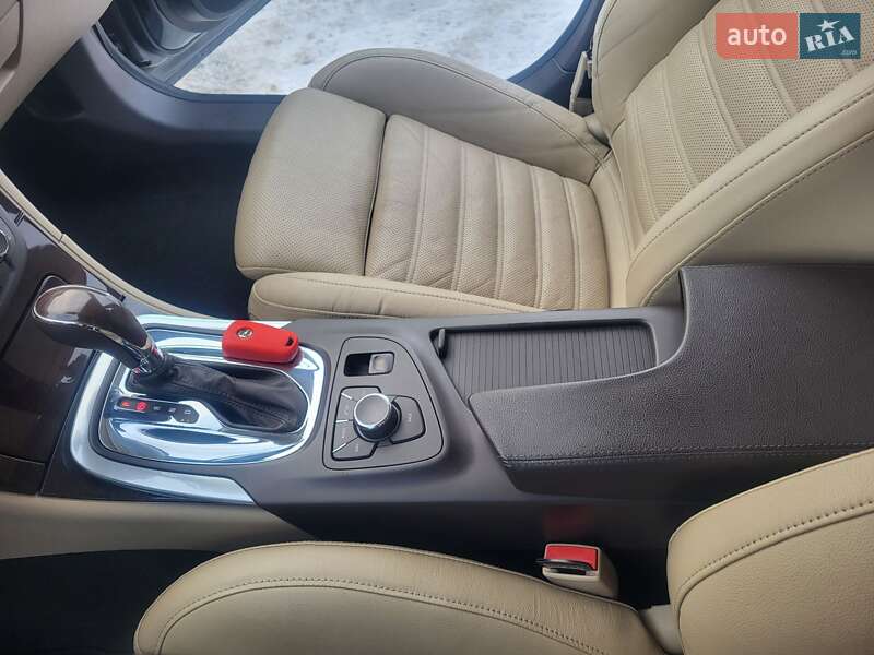 Универсал Opel Insignia 2011 в Луцке