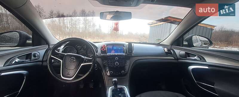 Универсал Opel Insignia 2009 в Яворове