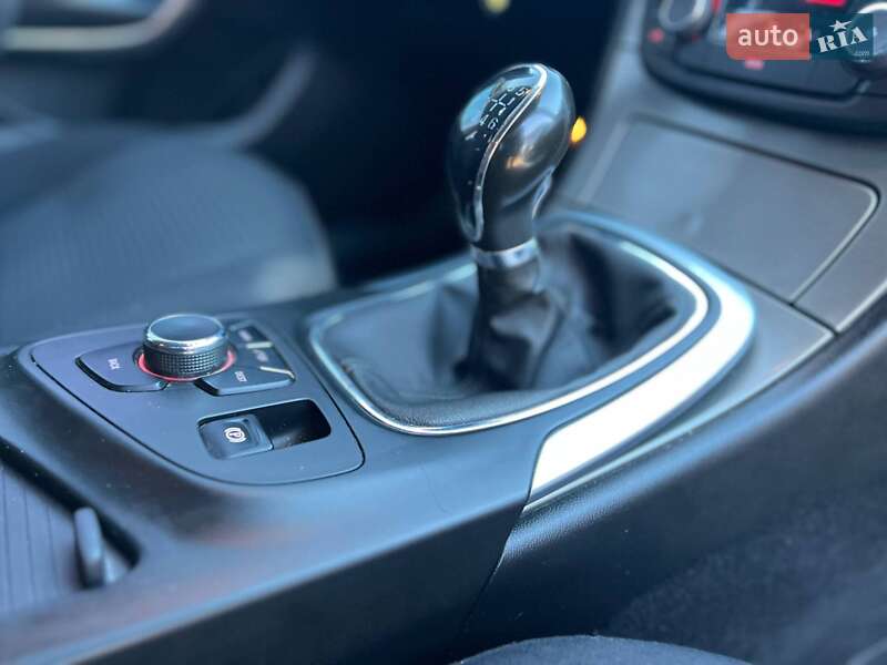 Универсал Opel Insignia 2013 в Стрые фото 24 Универсал Opel Insignia 2013 в Стрые