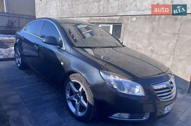 Лифтбек Opel Insignia 2011 в Луцке
