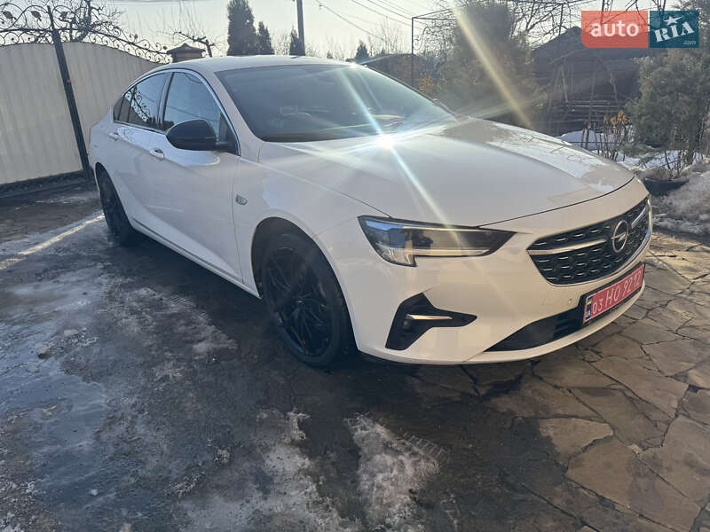 Лифтбек Opel Insignia 2021 в Хмельницком