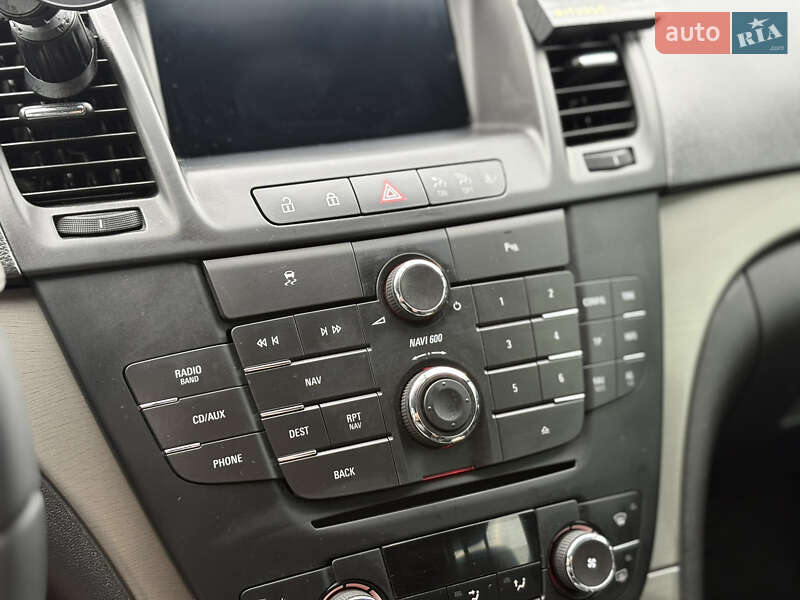 Універсал Opel Insignia 2013 в Львові