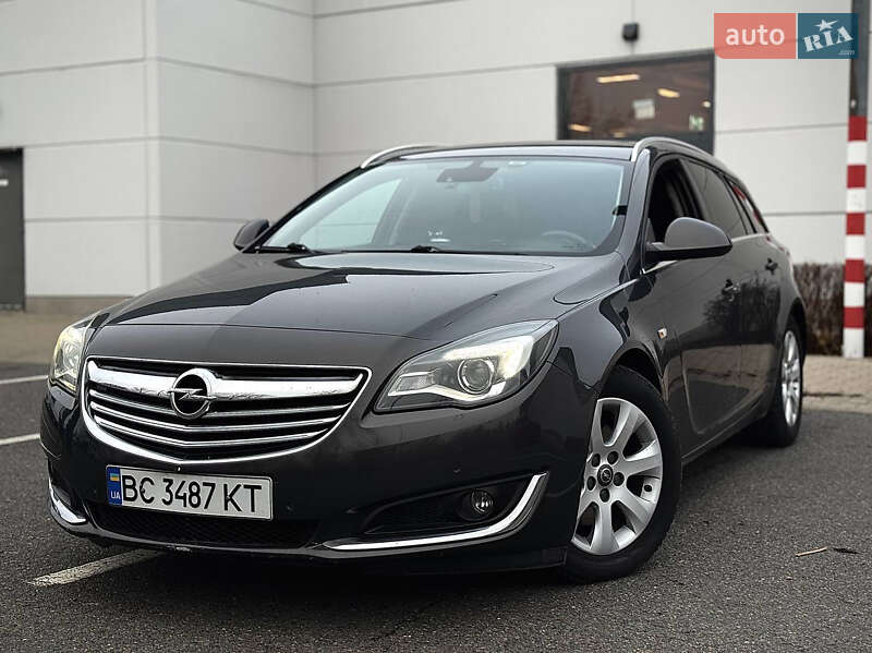 Универсал Opel Insignia 2015 в Самборе