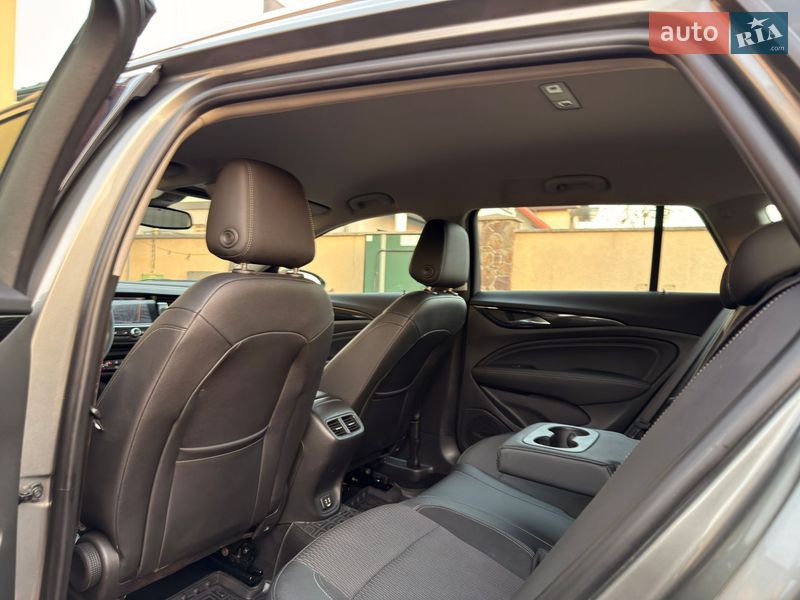 Универсал Opel Insignia 2018 в Ивано-Франковске