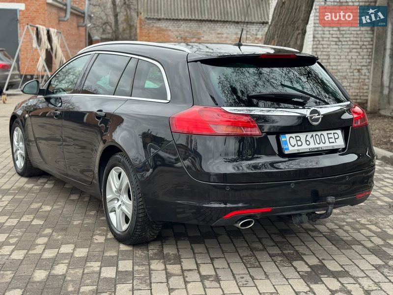 Универсал Opel Insignia 2009 в Лубнах