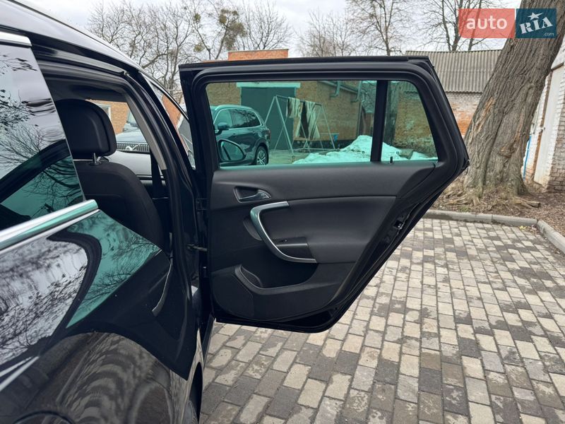 Универсал Opel Insignia 2009 в Лубнах