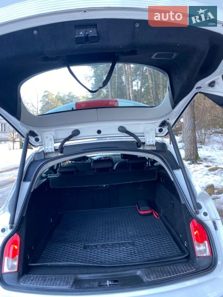 Универсал Opel Insignia 2013 в Львове