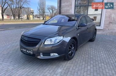 Седан Opel Insignia 2011 в Николаеве