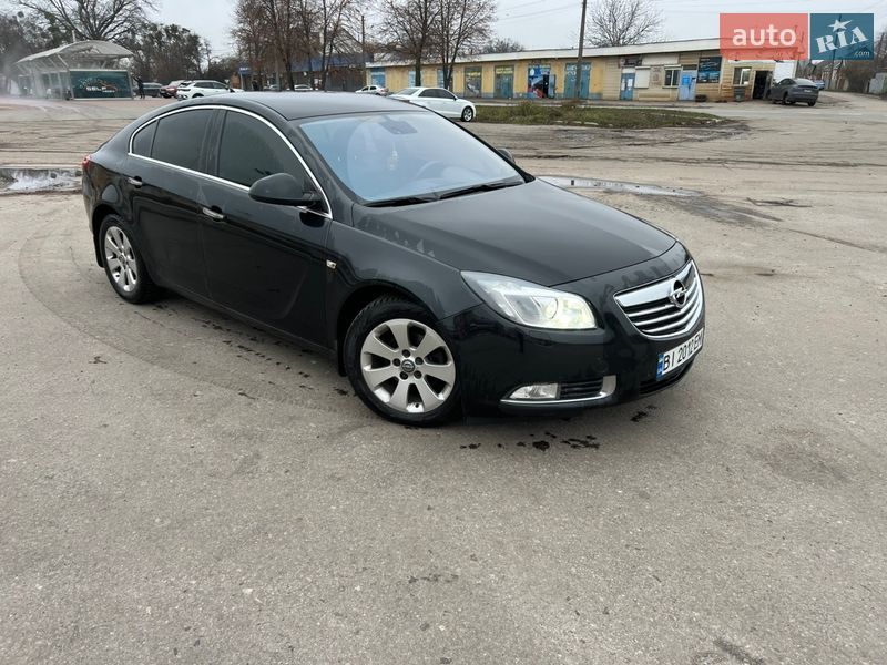 Лифтбек Opel Insignia 2012 в Полтаве