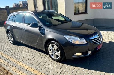 Универсал Opel Insignia 2009 в Луцке