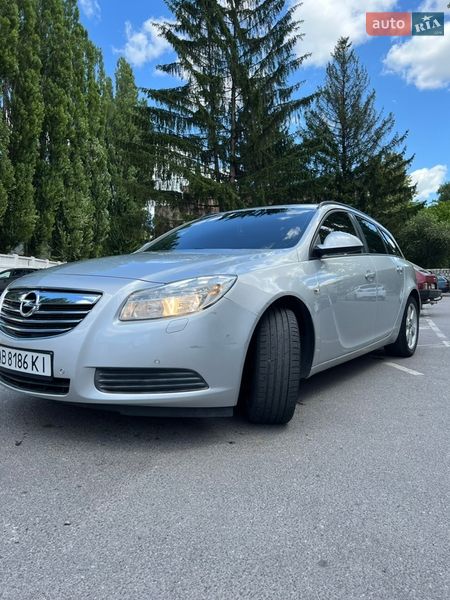 Универсал Opel Insignia 2011 в Виннице
