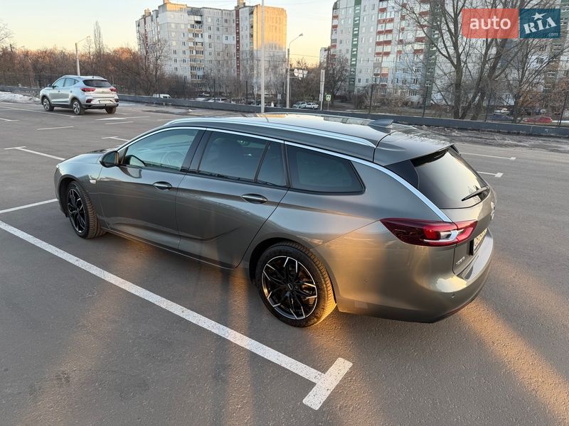 Универсал Opel Insignia 2017 в Чернигове
