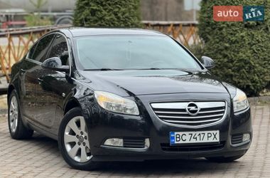 Седан Opel Insignia 2010 в Трускавце
