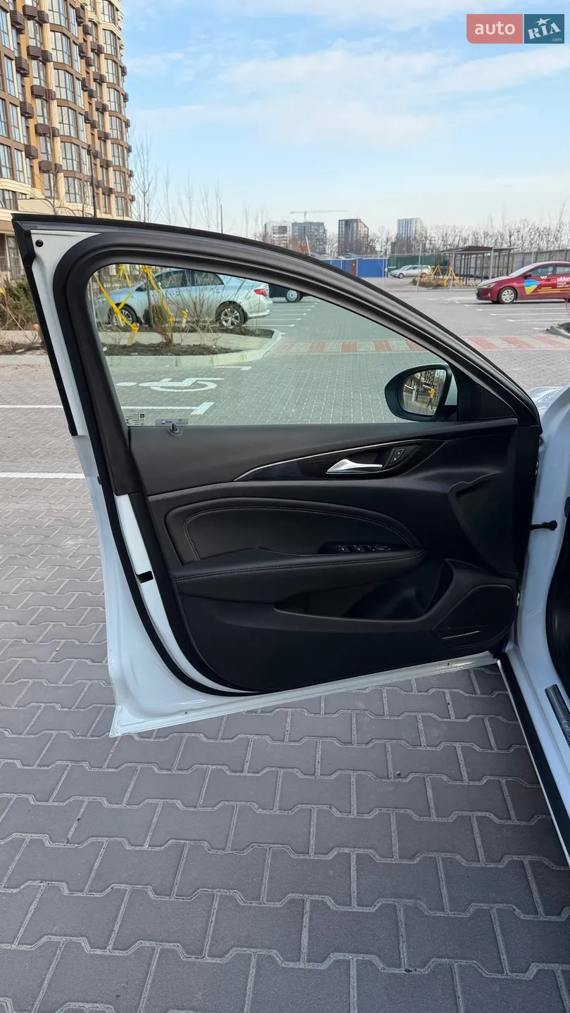 2017 Opel Insignia - мініатюра 15
