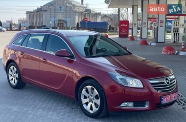 Універсал Opel Insignia 2010 в Житомирі