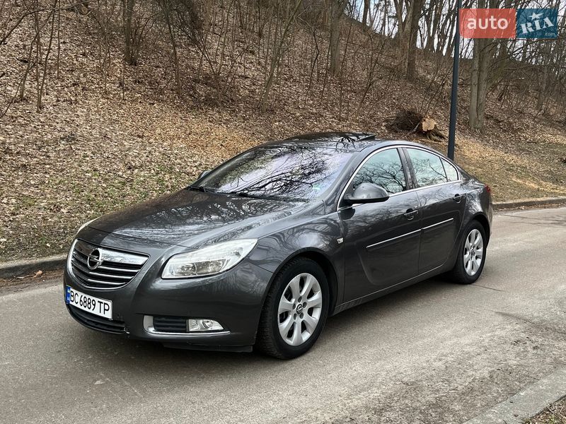 Opel Insignia 2010