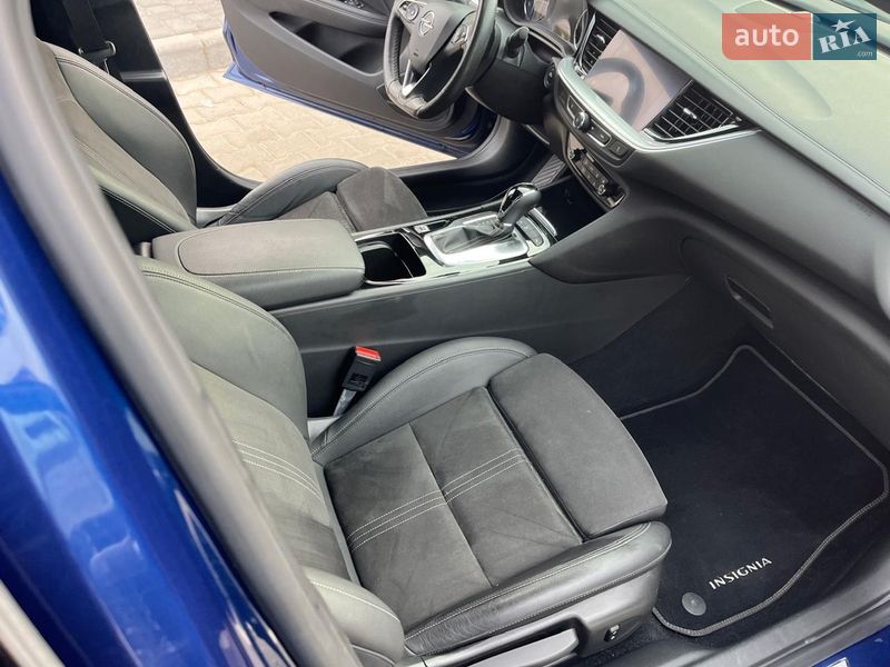 Ліфтбек Opel Insignia 2020 в Золочеві