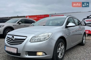 Універсал Opel Insignia 2009 в Черкасах