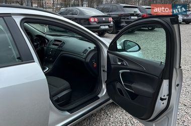 Універсал Opel Insignia 2009 в Черкасах
