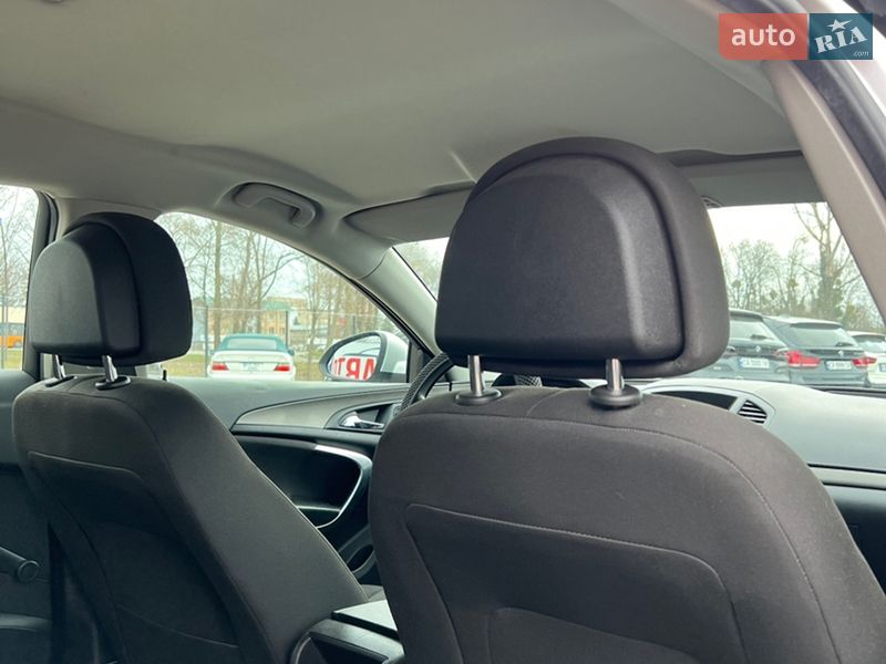 Універсал Opel Insignia 2009 в Черкасах