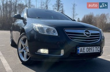 Универсал Opel Insignia 2010 в Киеве
