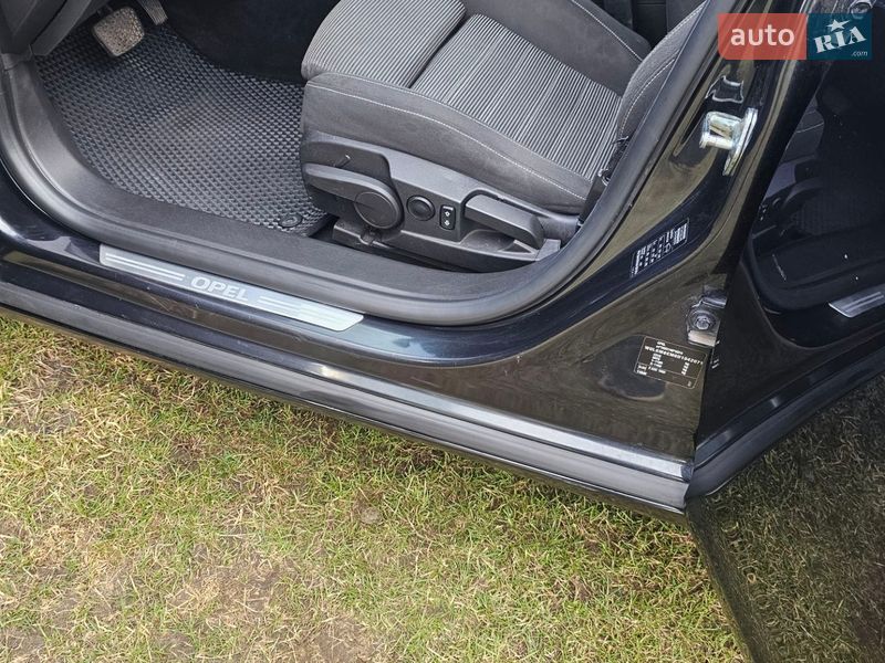 Универсал Opel Insignia 2012 в Чернигове фото 13 Универсал Opel Insignia 2012 в Чернигове