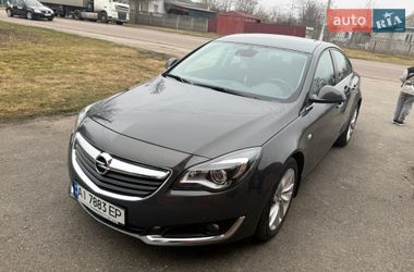 Седан Opel Insignia 2015 в Яготині